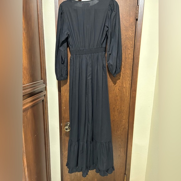 XIRENA
ASHLYN DRESS - BLACK - Picture 5 of 6